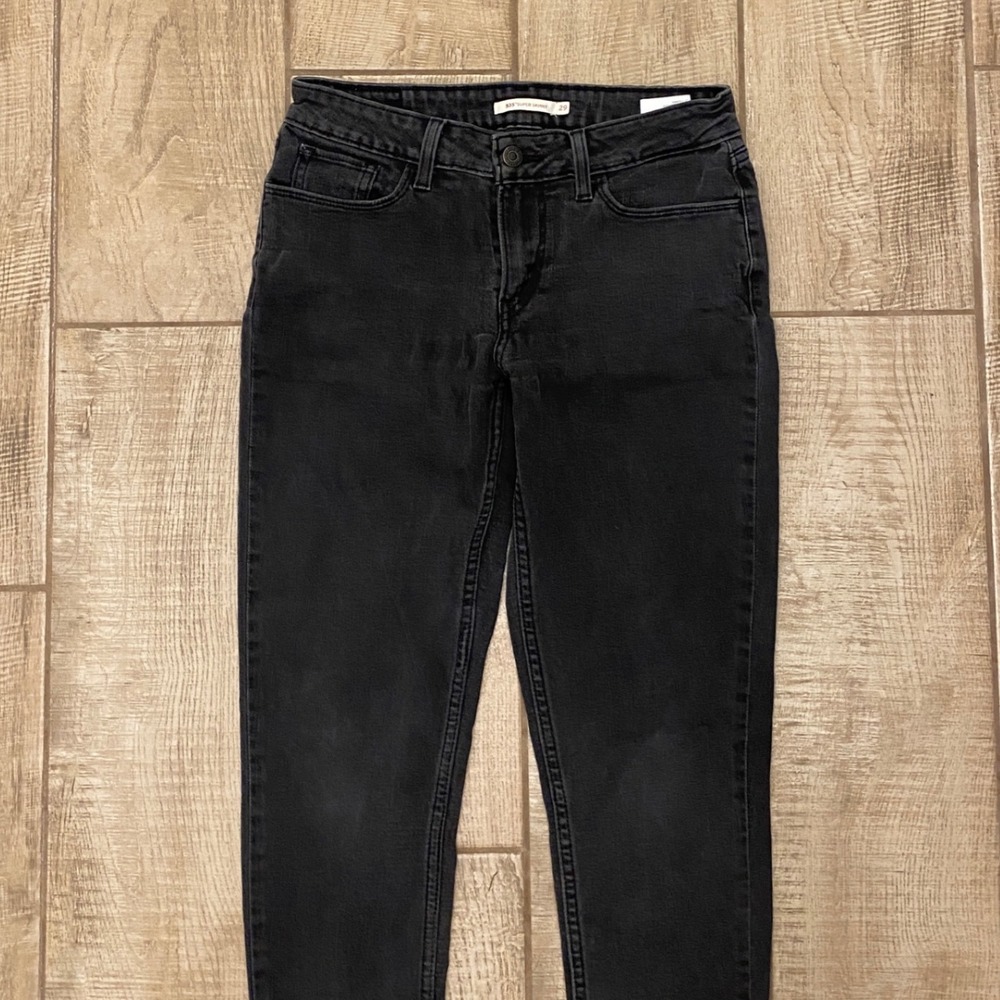 Levis 535 Super Skinny Jeans 29 Dark Wash Black Denim Minimalist Classic Pants - Picture 5 of 13
